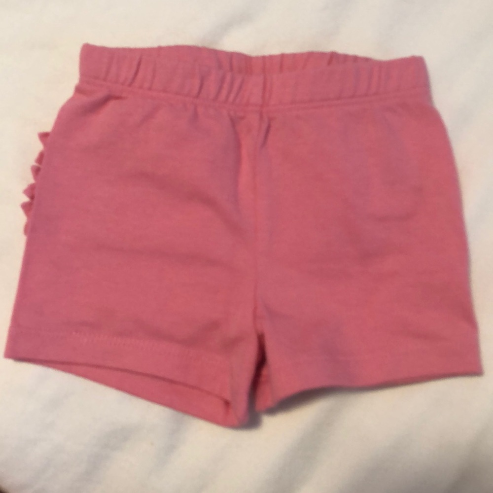 Cute shorts with ruffles on bum